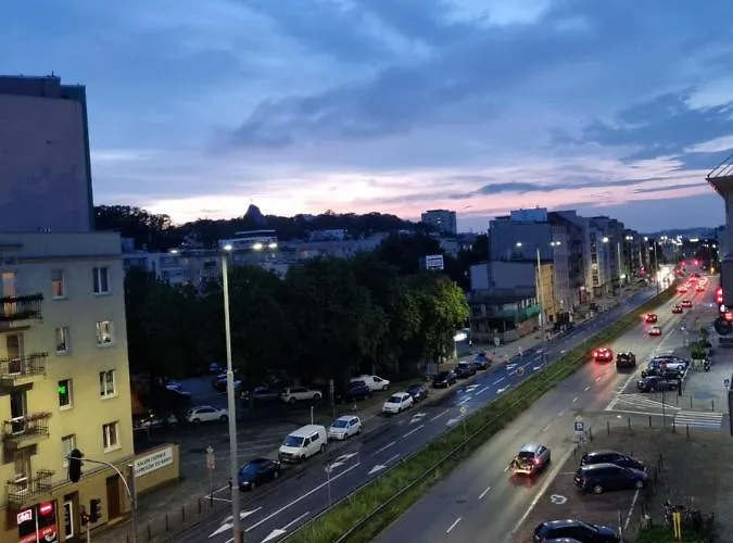 51 Z Klimatyzacja Апартаменты *